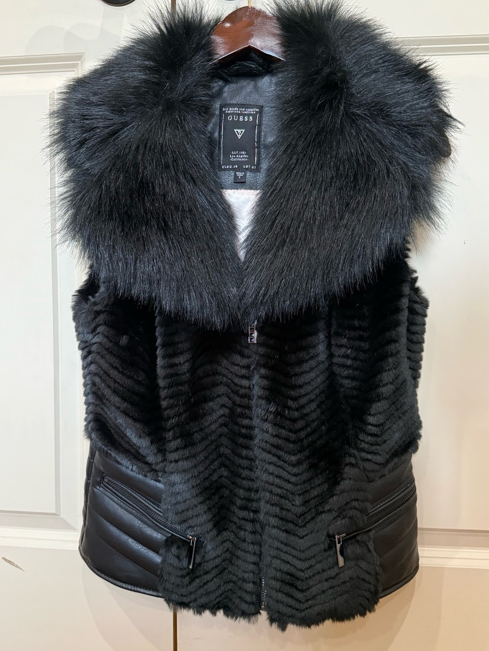 Guess Black Faux-Fur Quilted & Ribbed Vest